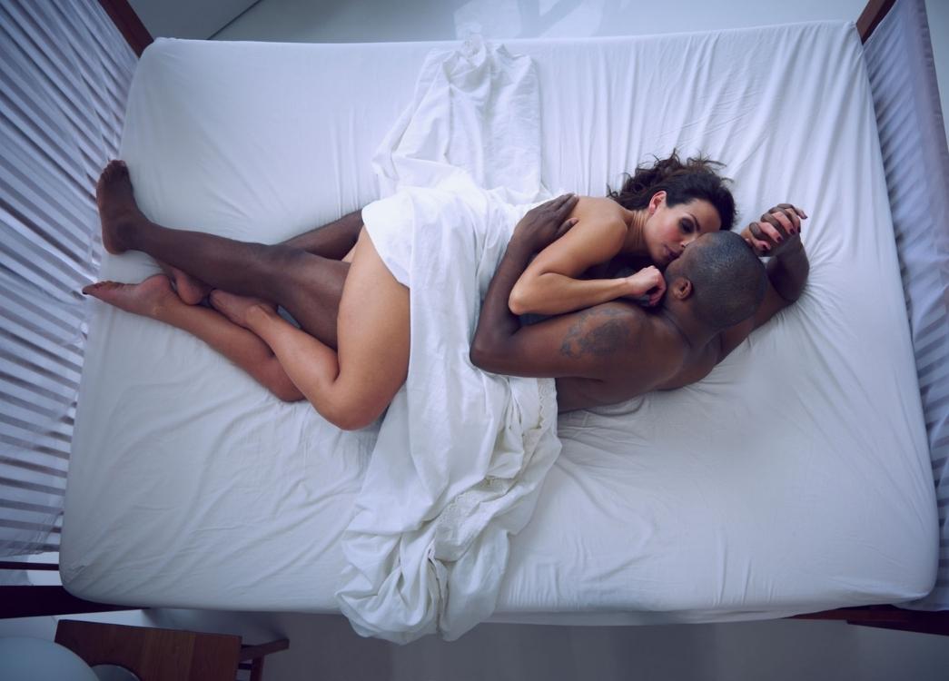 Cuckold sex story ककोल्ड सेक्स के लिए अफ्रीकन को बुलाया पति ने